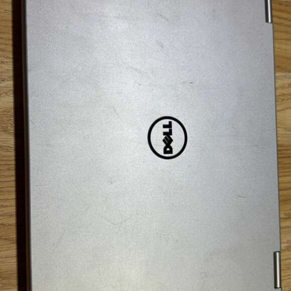 Dell Laptop  Intel Pentium N3520  4GB RAM  512GB HDD  Windows 10  With Charger - Picture 5 of 12